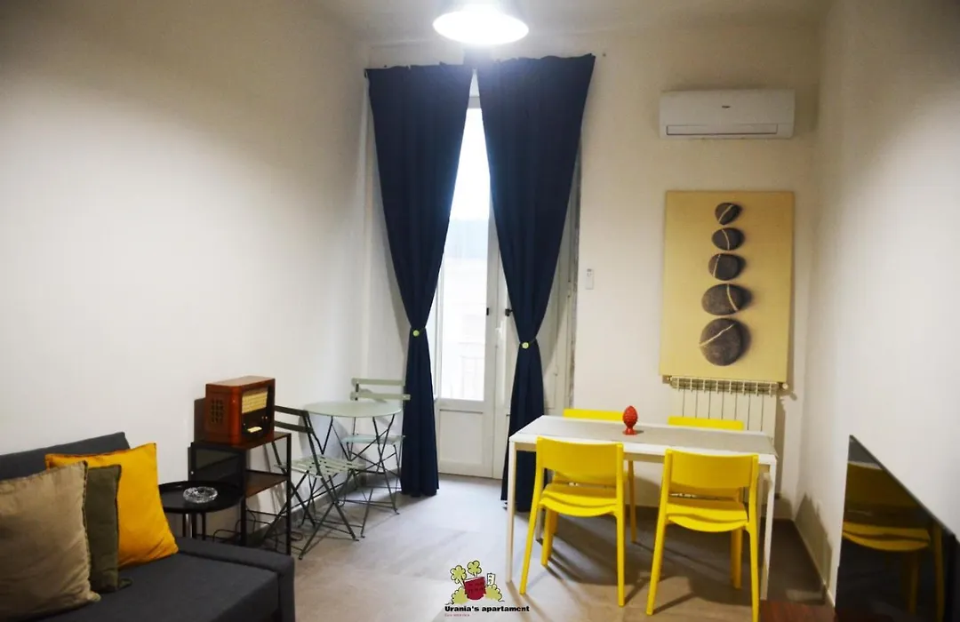 Urania'S Apartment-1